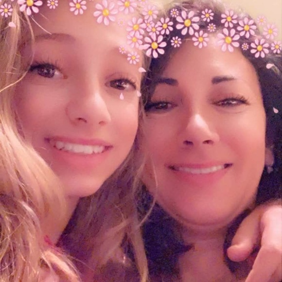 Meet your Posher, Sabrina - Picture 1 of 1